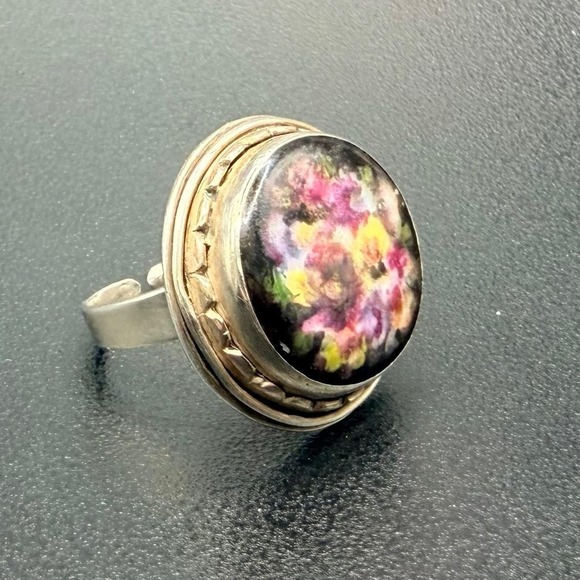 Artisan Crafted Jewelry - Mid Century Studio Silver‎ Hand Painted Porcelain Statement Ring